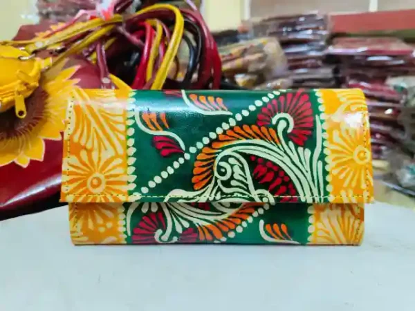 Shantiniketan Leather Purse