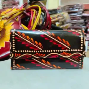 Shantiniketan Leather Purse